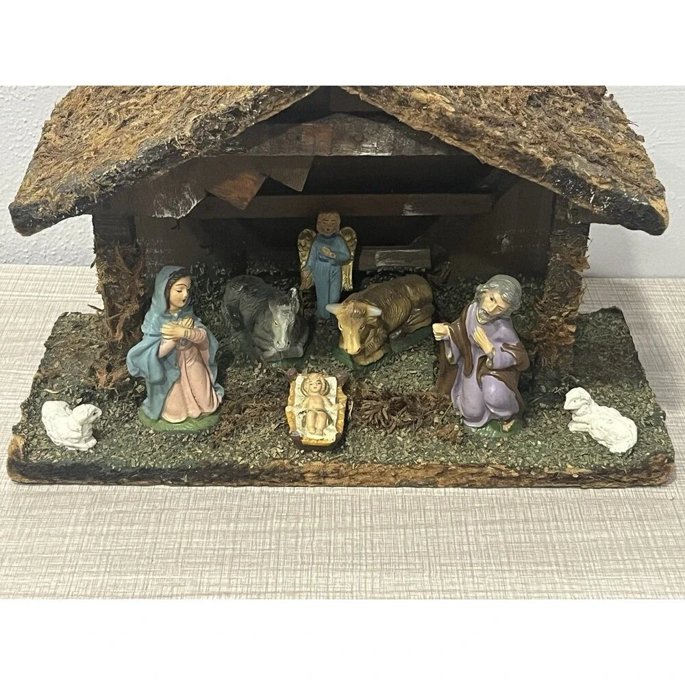 Vintage Nativity Set Wooden Manger Creche Stable Moss Roof Made in Italy
